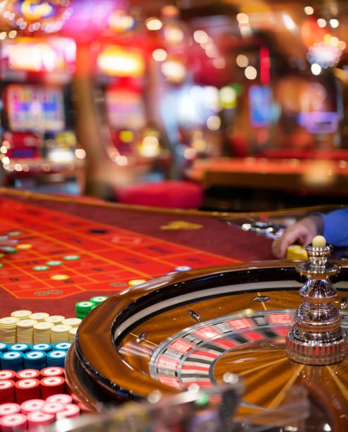 Casino Hold'em payout table and hand ranking guide displayed on agung 711 interface